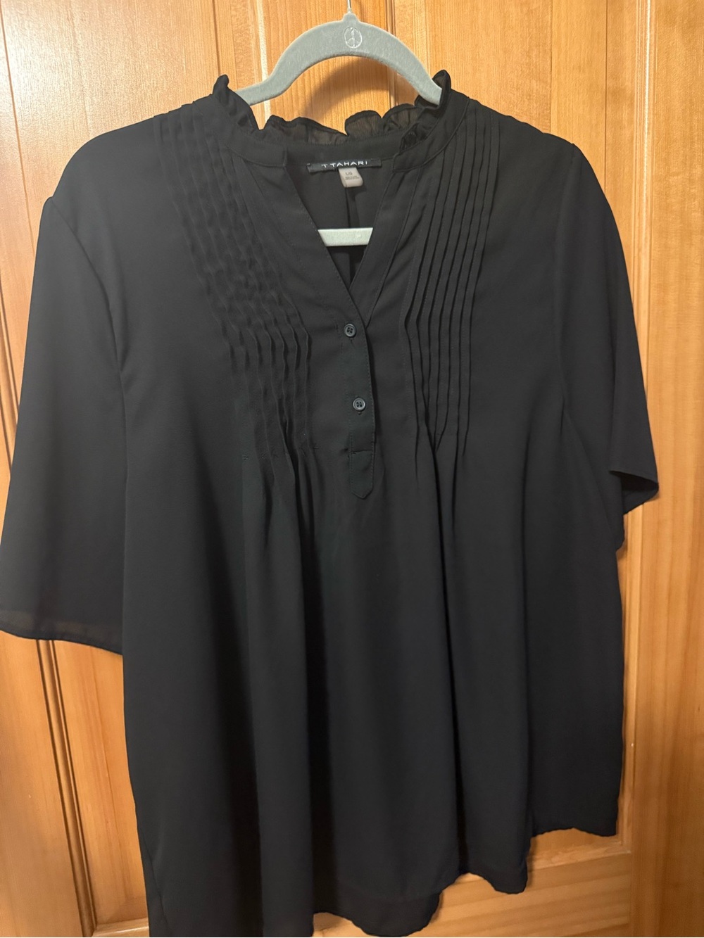 T Tahari Black Pintuck Ruffle-Neck Blouse